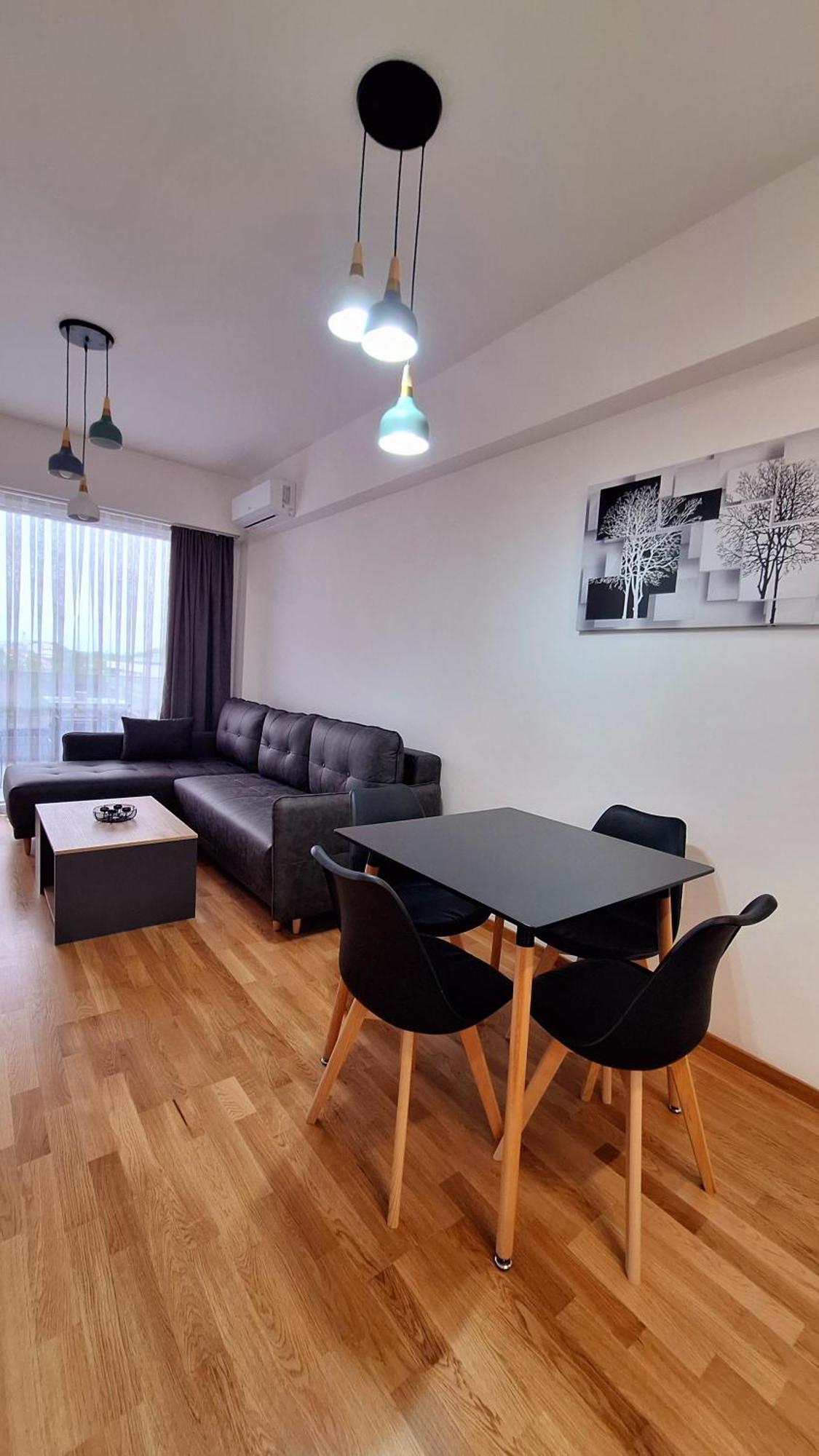 Kjara Apartment-airport